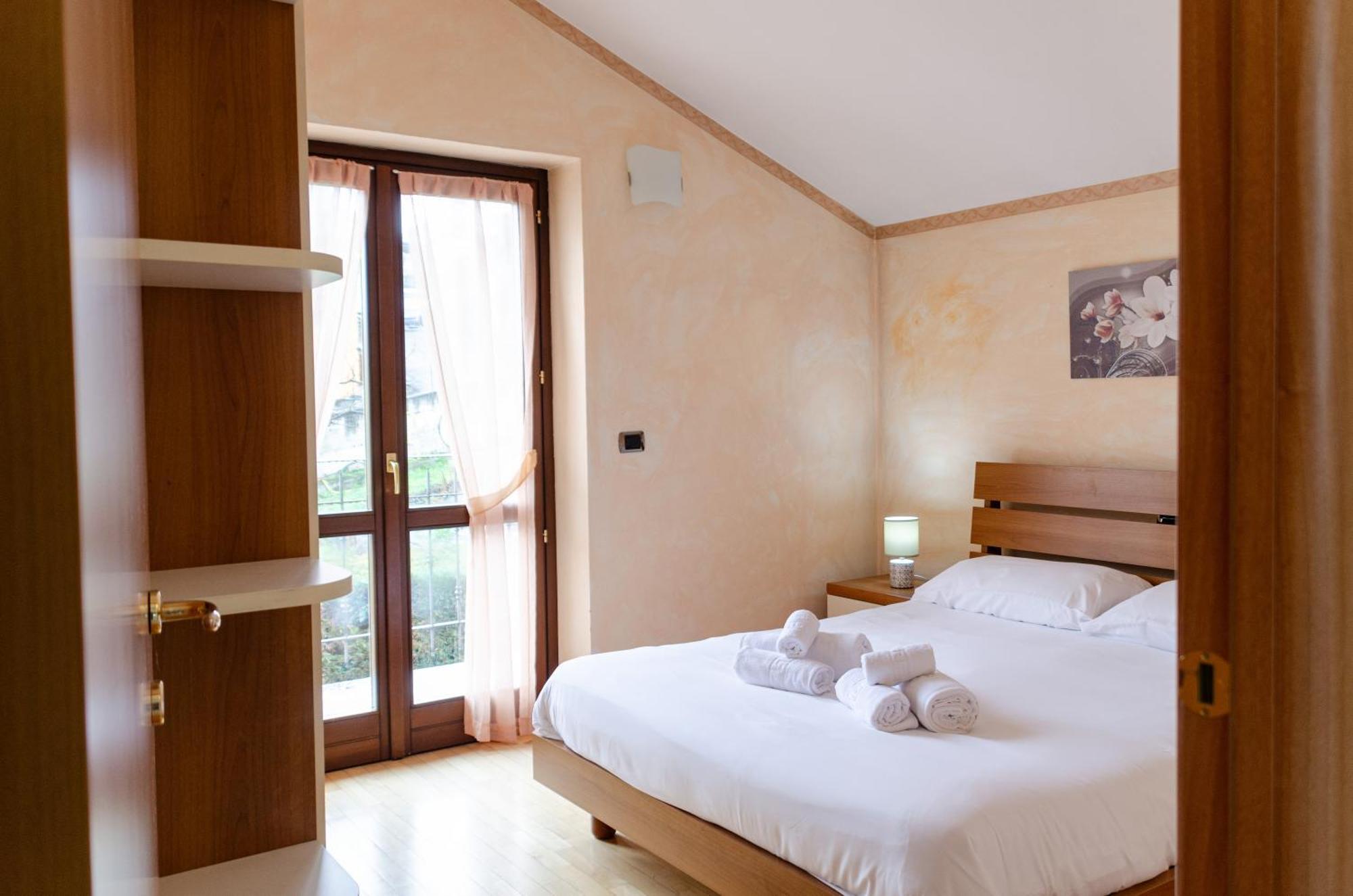 Sarre Skyline Apartment - Relax In Valle D'奥斯塔 外观 照片